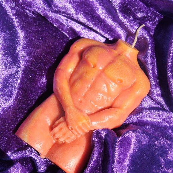 Sculpted Body Candle in Orange - Picture 4 of 8
